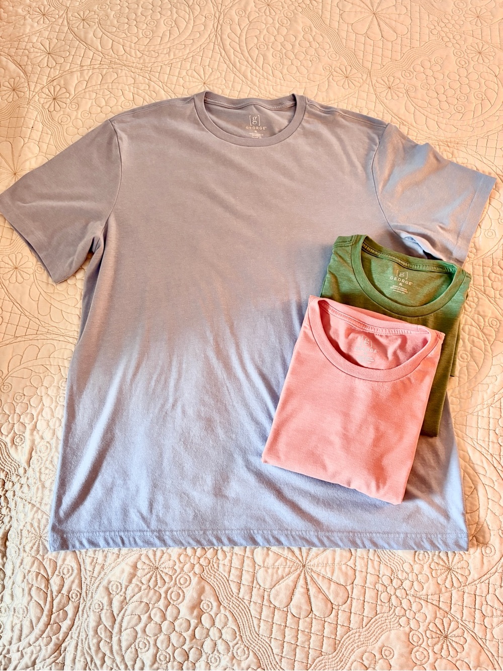 3 Men's Crew Neck Tee in Light Blue , green, pink - XL NEW